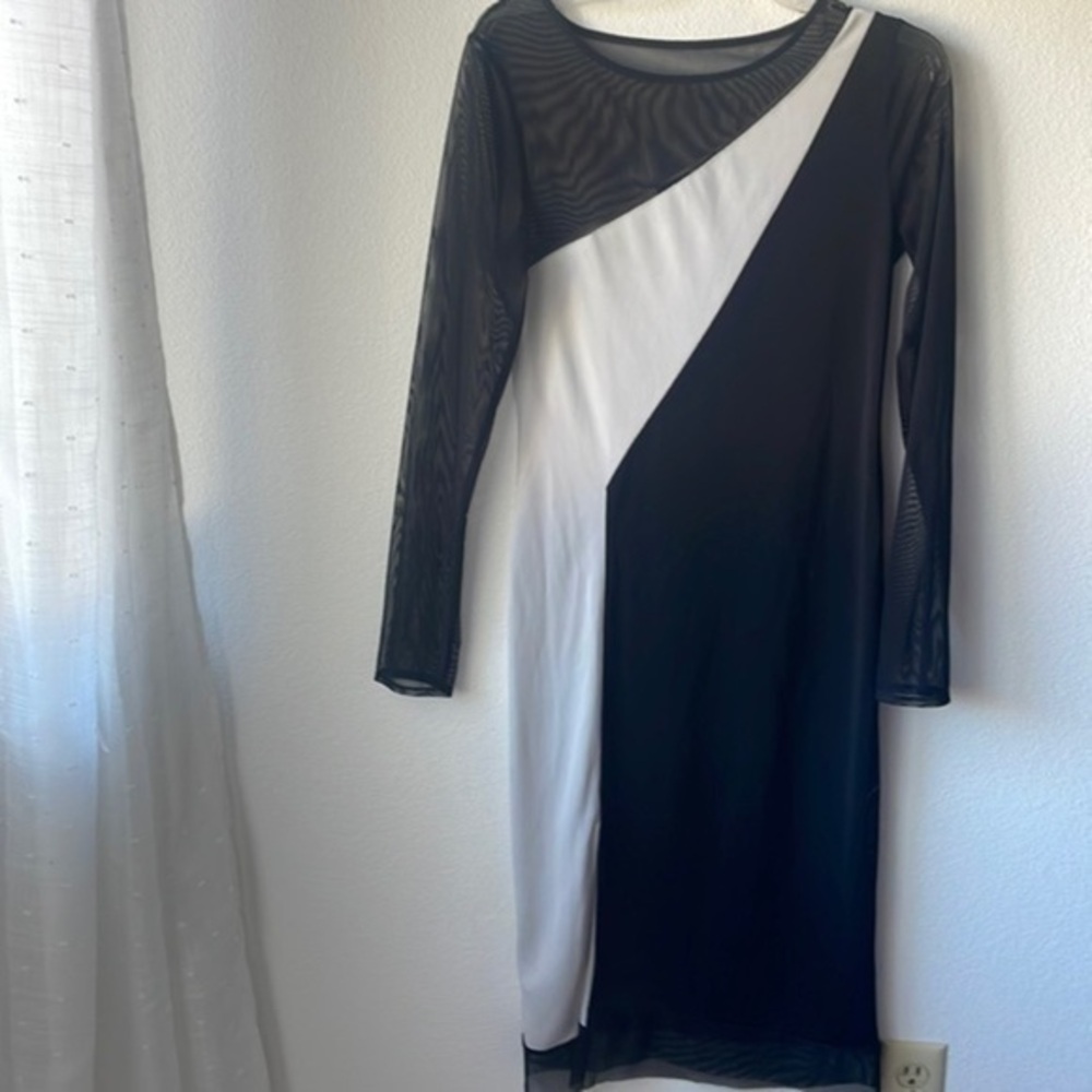 BCBGMaxAzaria dress light gray and black sheer size medium